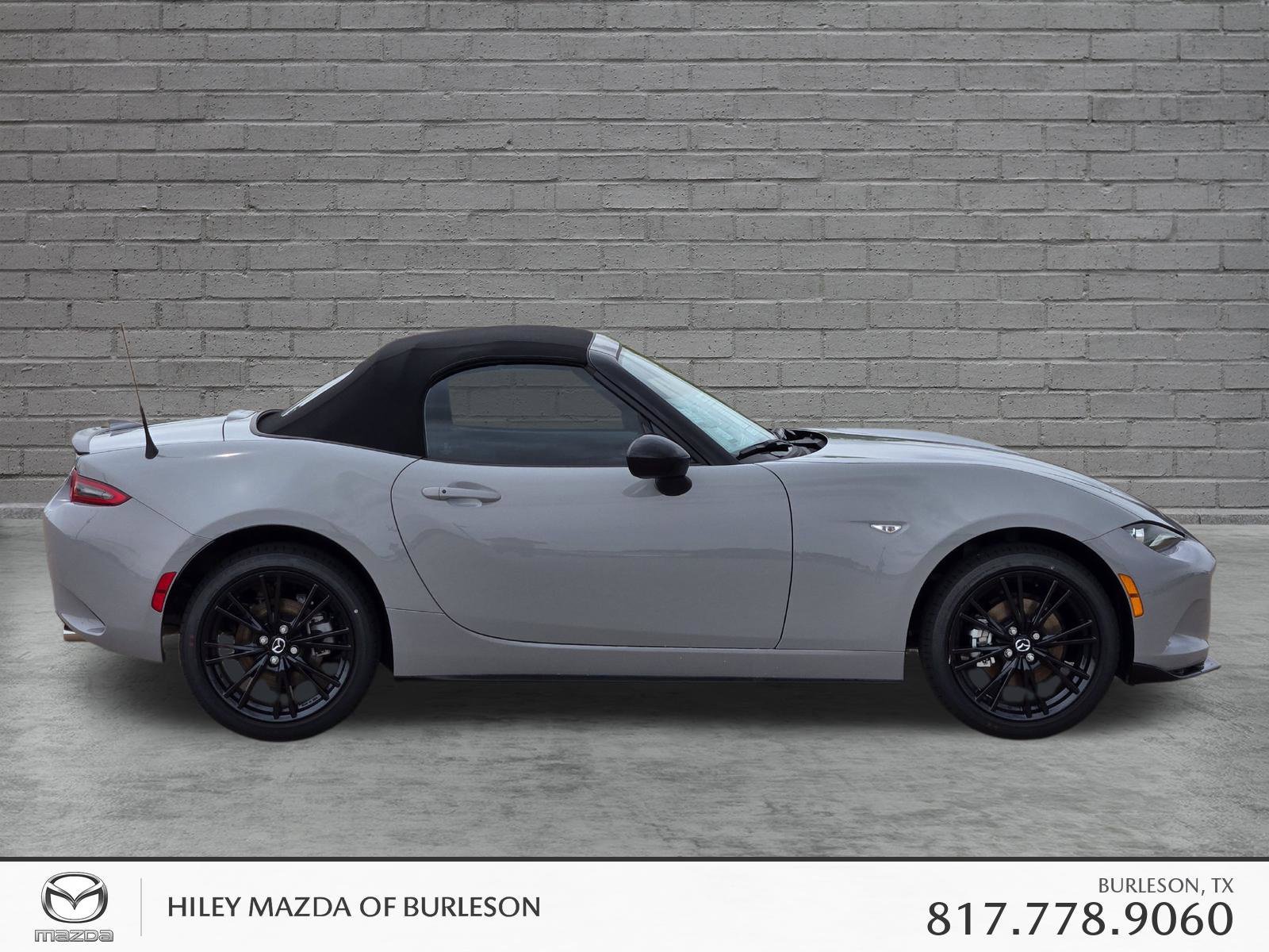 New 2026 MAZDA MX-5 Miata Club w/ Interior Package RWD image 3