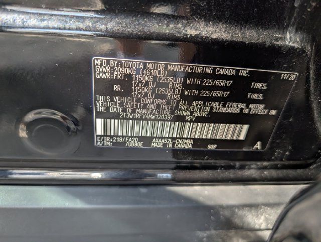 Used 2021 Toyota RAV4 XLE FWD image 36
