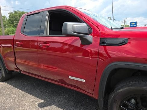 Used 2024 GMC Sierra 1500 Elevation AWD/4WD image 10
