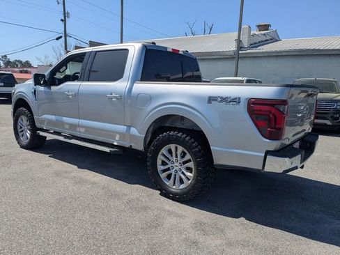 Used 2024 Ford F150 Lariat w/ FX4 Off-Road Package image 7