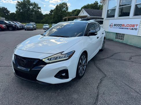 Used 2020 Nissan Maxima Platinum w/ Sport Mat Group FWD image 1