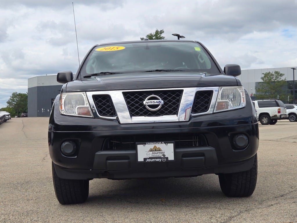 Used 2015 Nissan Frontier SV AWD/4WD image 3