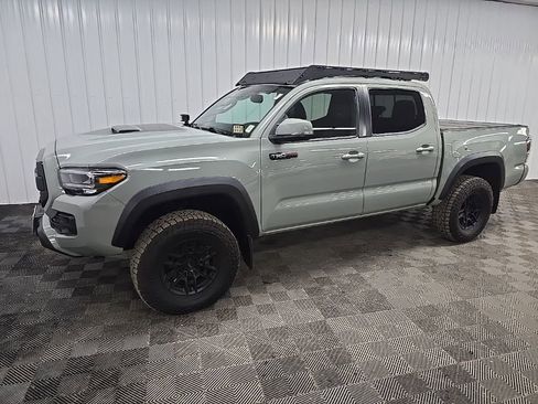 Used 2021 Toyota Tacoma TRD Pro AWD/4WD image 6
