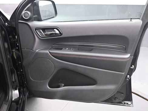Used 2025 Dodge Durango GT AWD/4WD image 12
