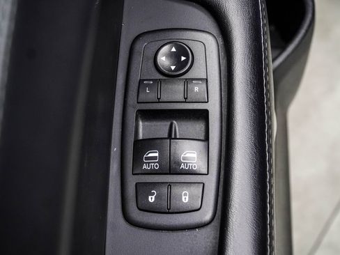 Used 2020 Dodge Challenger R/T Scat Pack w/ Dynamics Package RWD image 34