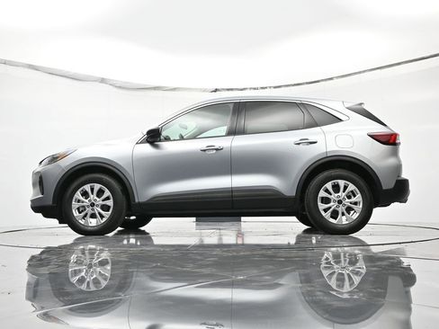 Used 2024 Ford Escape Active image 51