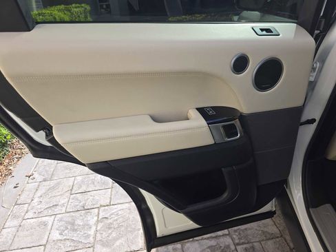 Used 2016 Land Rover Range Rover Sport Autobiography AWD/4WD image 21