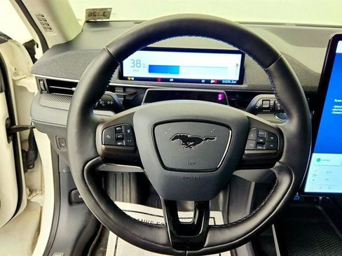 Used 2021 Ford Mustang Mach-E Premium image 14