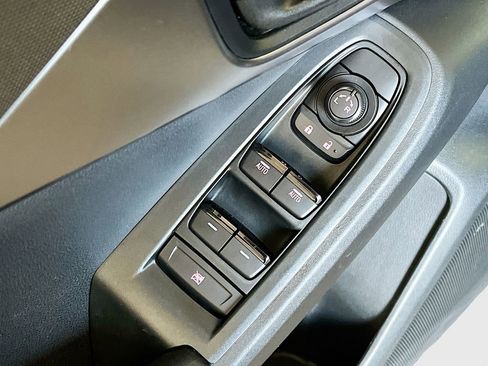 Used 2024 Subaru Impreza 2.0i Sport w/ Popular Package #2 image 17