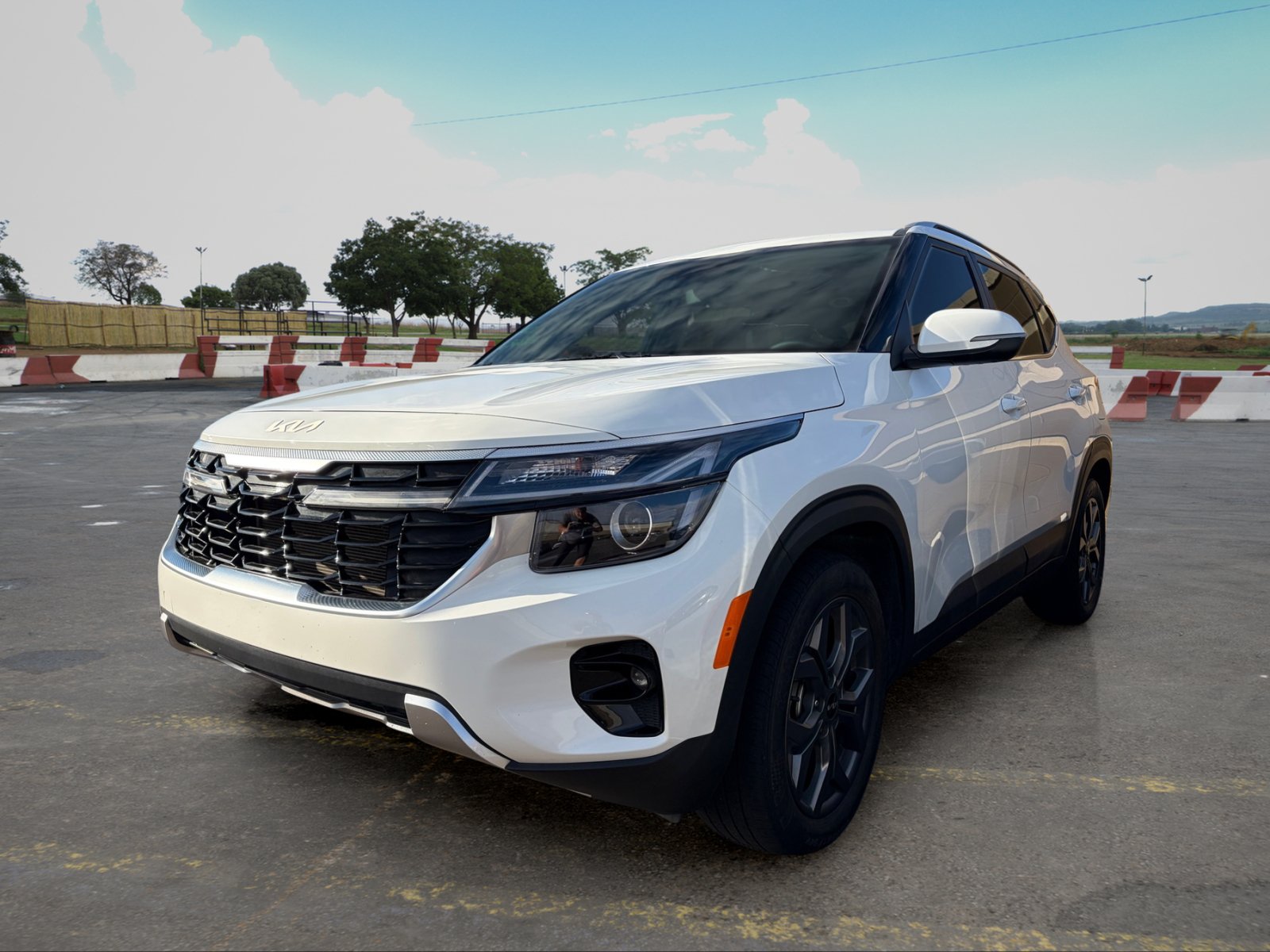 Certified 2024 Kia Seltos S FWD image 5