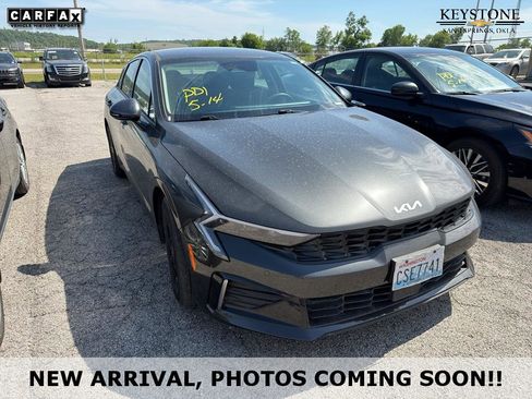 Used 2025 Kia K5 LXS FWD image 1