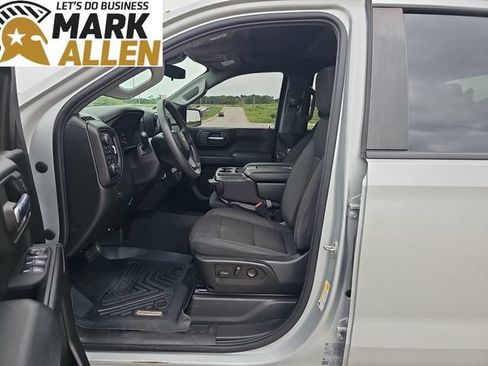 Used 2022 Chevrolet Silverado 1500 Custom AWD/4WD image 18