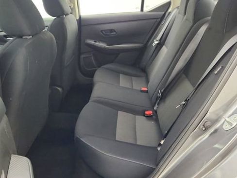 Used 2024 Nissan Sentra SV FWD image 18
