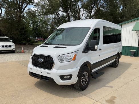 Used 2022 Ford Transit 350 XLT RWD image 5