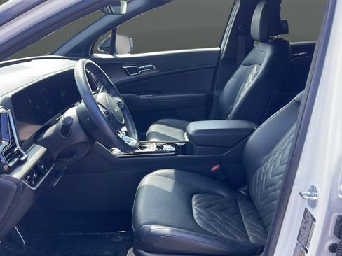 Certified 2024 Kia Sportage X-Pro Prestige AWD/4WD image 9