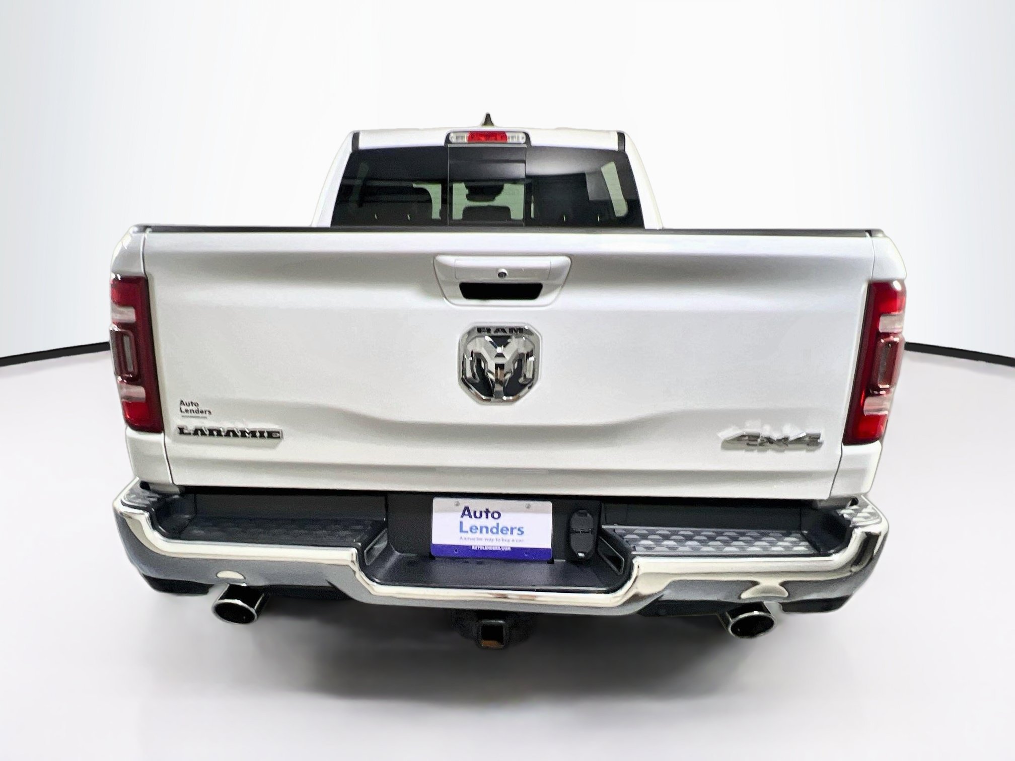 Used 2023 RAM 1500 Laramie AWD/4WD image 6
