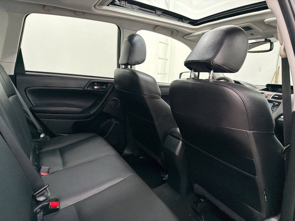 Used 2016 Subaru Forester 2.0XT Touring w/ Eyesight & Navigation System AWD/4WD image 32