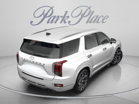 Used 2022 Hyundai Palisade Calligraphy AWD/4WD image 4
