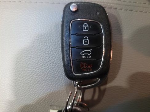 Used 2017 Hyundai Tucson Eco w/ Cargo Package image 32