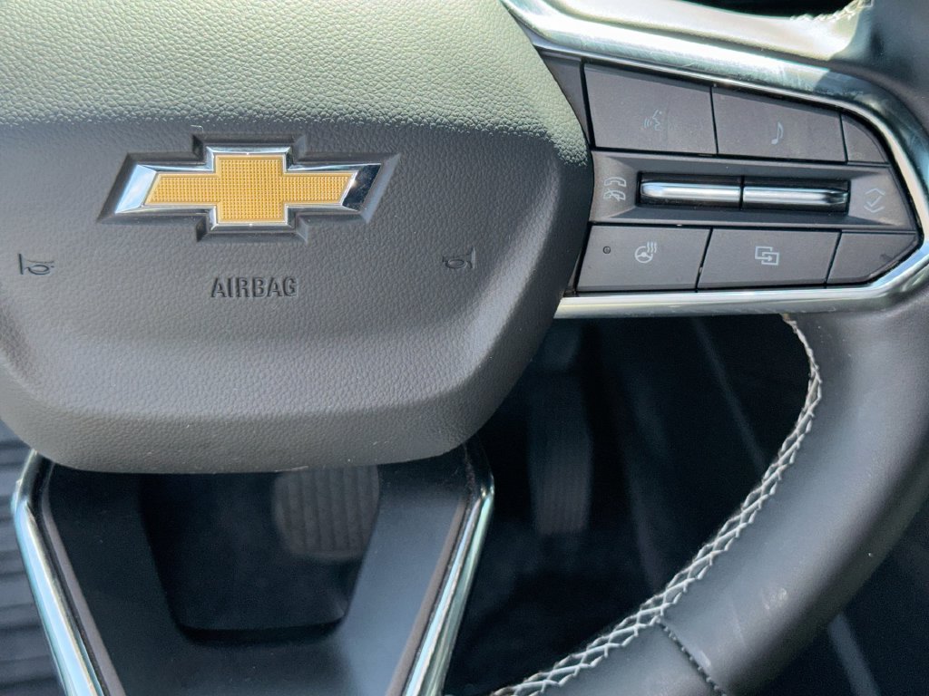 Used 2024 Chevrolet Blazer EV LT AWD/4WD image 18