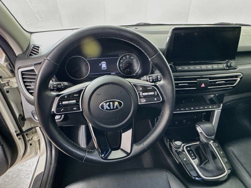 Used 2021 Kia Seltos SX AWD/4WD image 11