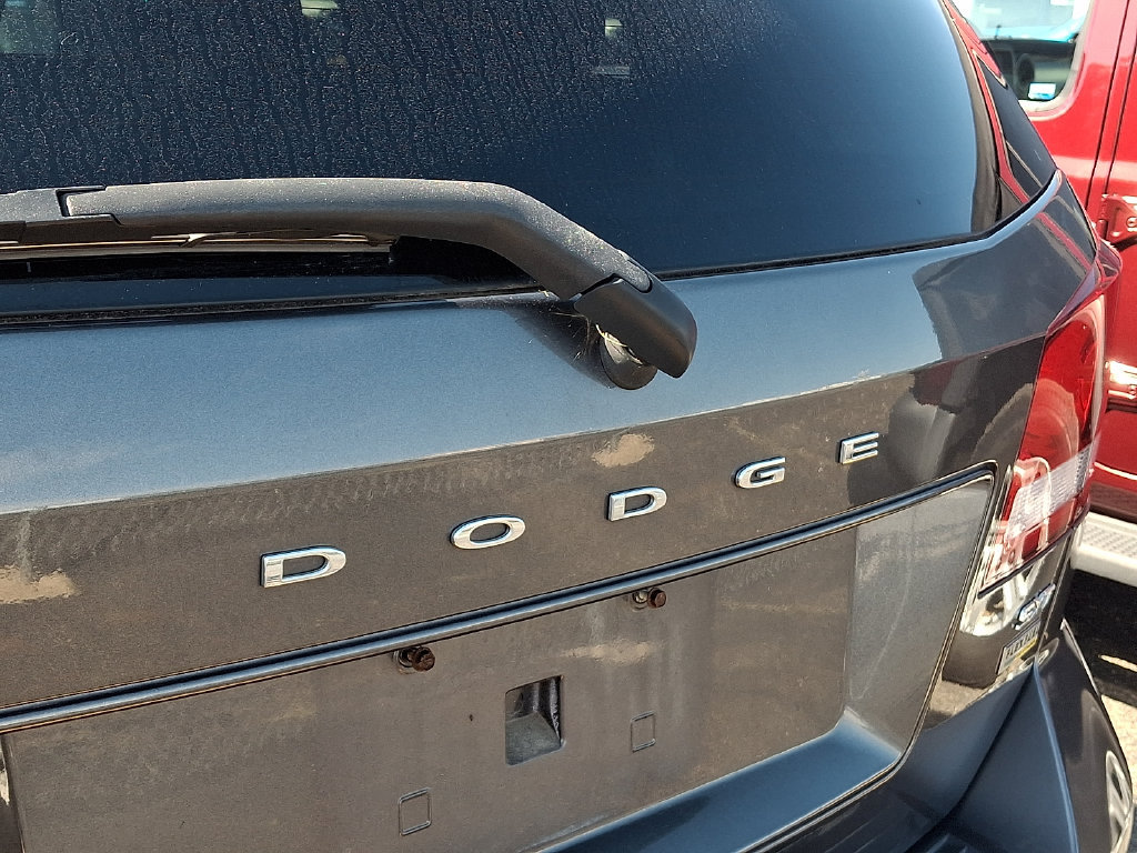 Used 2016 Dodge Journey SXT w/ Comfort/Convenience Group FWD image 9