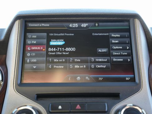 Used 2015 Ford F350 Lariat image 24