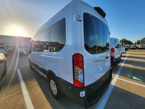 Used 2024 Ford Transit 350 XLT RWD image 6