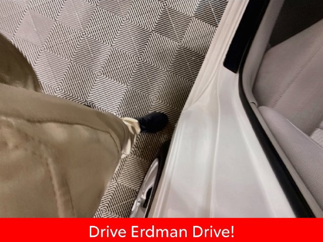 Certified 2017 Toyota Camry LE FWD image 10