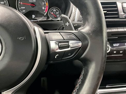 Used 2018 BMW M4 Coupe w/ Competition Package RWD image 16
