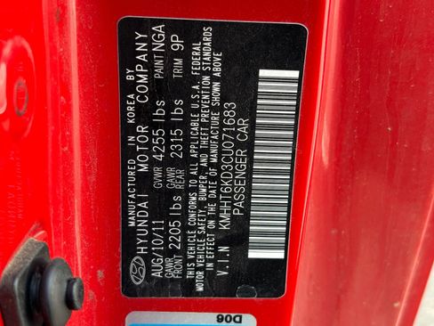 Used 2012 Hyundai Genesis 2.0T RWD image 10
