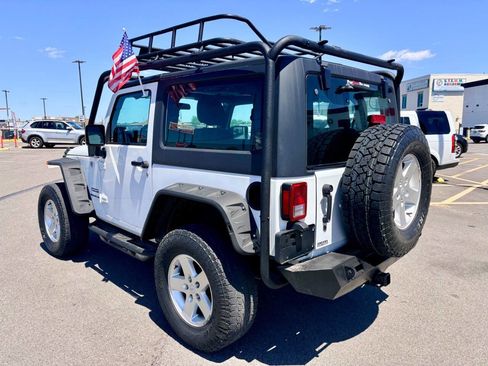 Used 2016 Jeep Wrangler Sport w/ Quick Order Package 24S AWD/4WD image 4