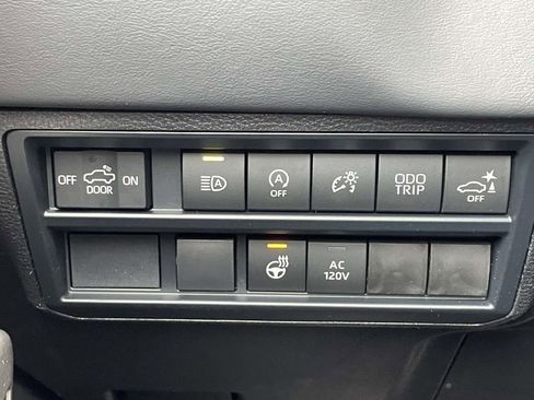 New 2026 Toyota Tundra Platinum image 34