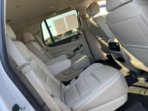 Used 2019 GMC Yukon Denali w/ Denali Ultimate Package AWD/4WD image 12