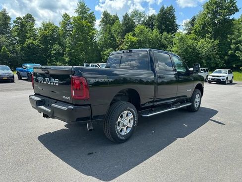 New 2026 RAM 2500 Big Horn AWD/4WD image 5