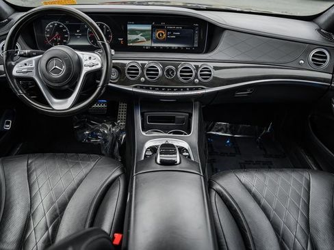Used 2019 Mercedes-Benz S 560 4MATIC Sedan image 20