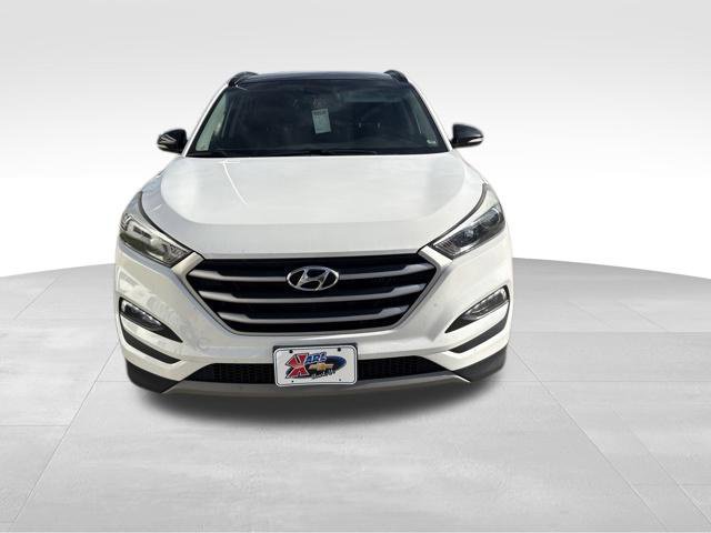 Used 2017 Hyundai Tucson Night AWD/4WD image 2