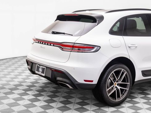 New 2026 Porsche Macan image 36