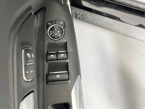 Used 2019 Ford Mustang Premium w/ Equipment Group 201A image 18