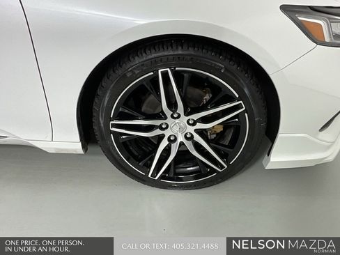 Used 2021 Honda Accord Touring image 10