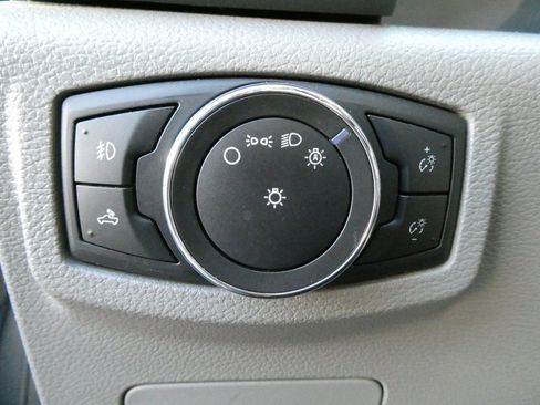 Used 2016 Ford F150 XLT w/ Equipment Group 302A Luxury image 23