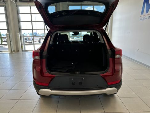 Used 2021 Chevrolet TrailBlazer LT w/ Convenience Package AWD/4WD image 7