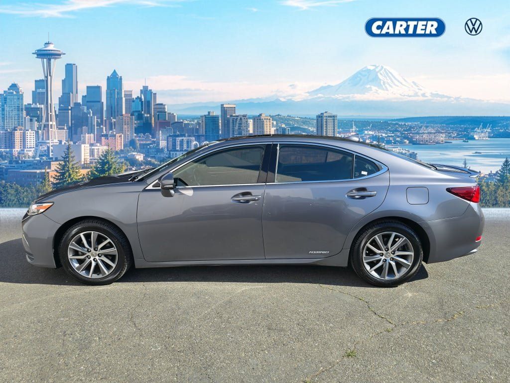 Used 2016 Lexus ES 300h w/ Navigation System Package FWD image 6