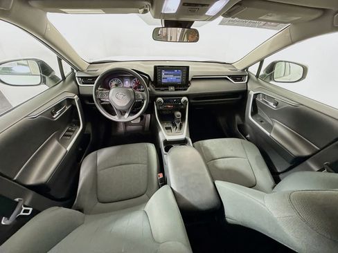 Certified 2021 Toyota RAV4 XLE image 21