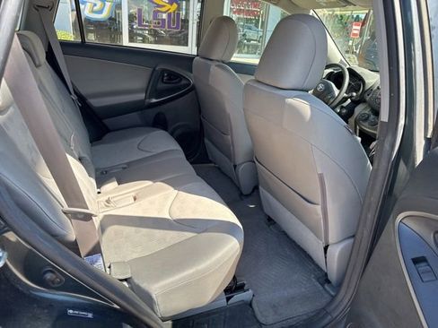 Used 2009 Toyota RAV4 2WD image 17