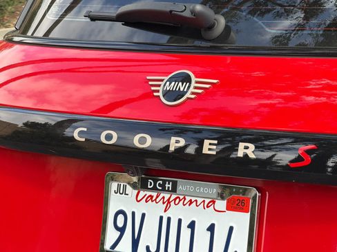 Used 2025 MINI Cooper S FWD image 27