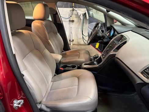 Used 2015 Buick Verano FWD image 24