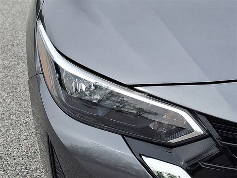 Used 2024 Nissan Sentra SV image 13