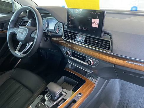 Used 2022 Audi Q5 2.0T Premium AWD/4WD image 11