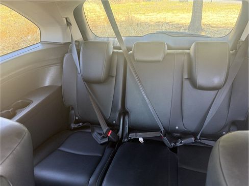 Used 2023 Honda Odyssey EX-L image 13